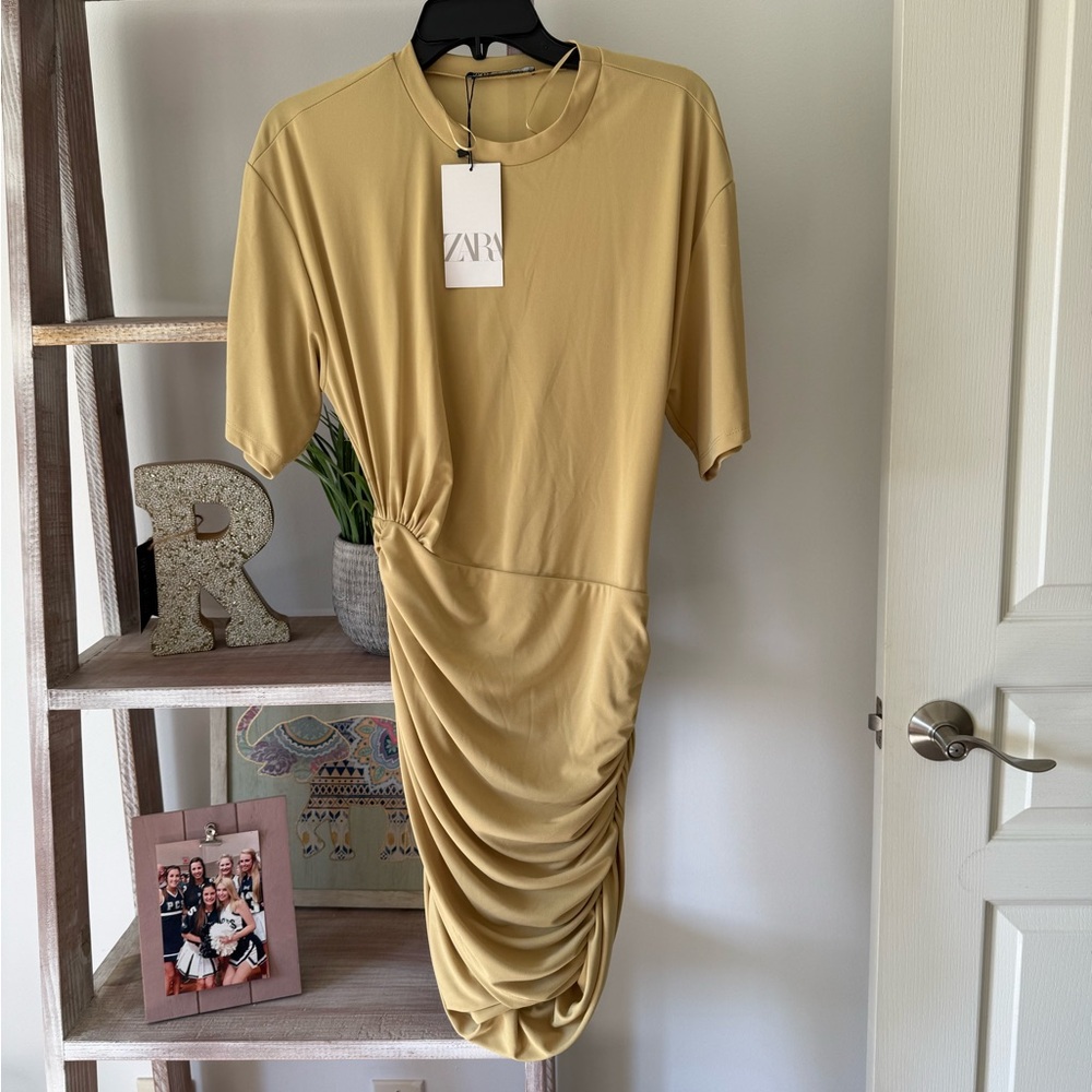 Zara Yellow Ruched Dress - Picture 2 of 2